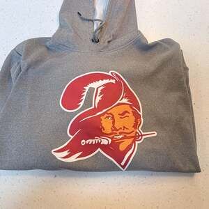 Tampa Bay Buccaneers Retro NFL Football Sports Crewneck Tshirt Medium